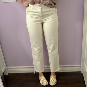 Levi’s cream painter boy jean size 25